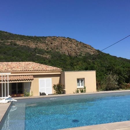 גלריה Villas Matteu מראה חיצוני תמונה